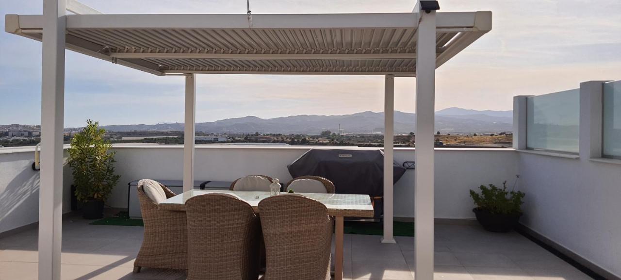 Baviera Hills Holiday Apartment Caleta De Velez Eksteriør bilde